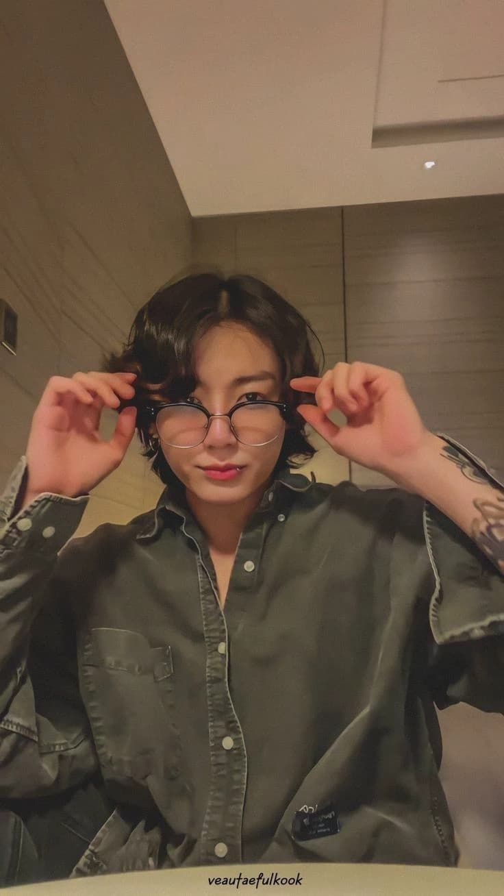Jeon Jungkook thumbnail