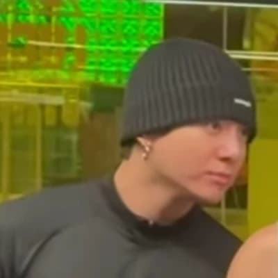 Jeon Jungkook thumbnail