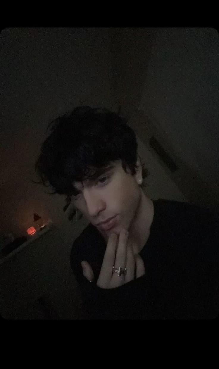 Kellan royal thumbnail