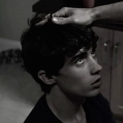 Lucas Thorne thumbnail