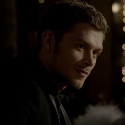 ♡| KLAUS MIKAELSON thumbnail