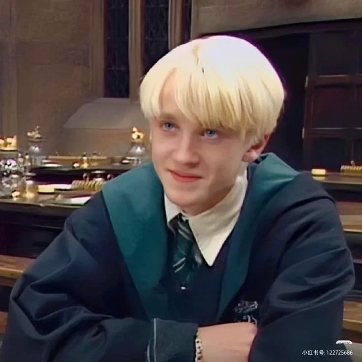 Draco Malfoy thumbnail