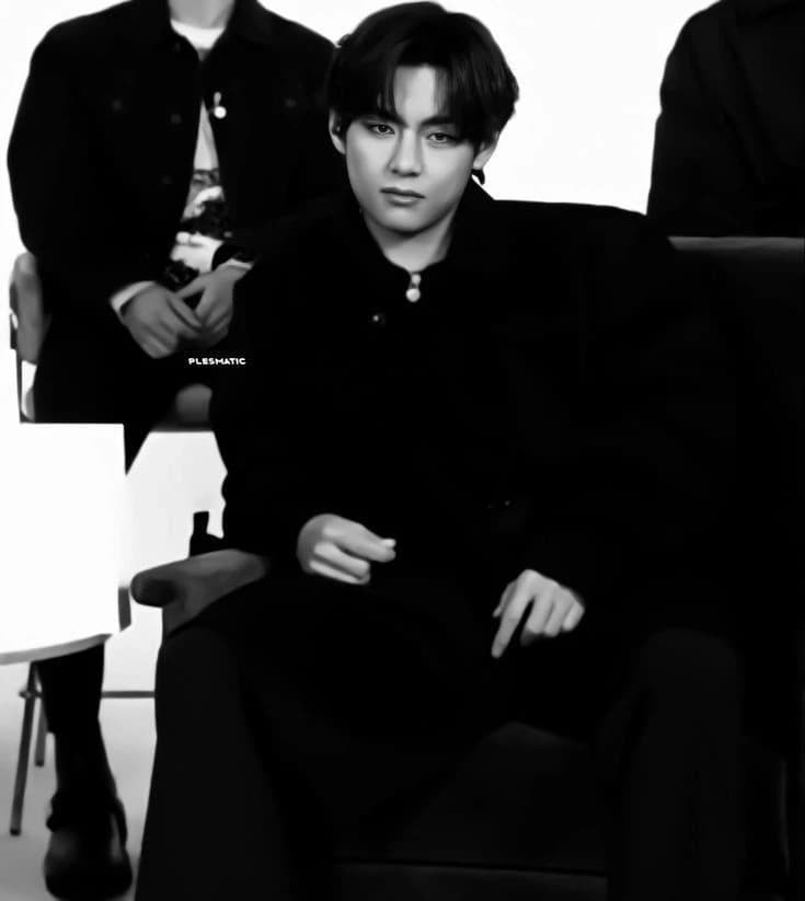 Kim taehyung thumbnail