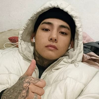 Kim Taehyung thumbnail