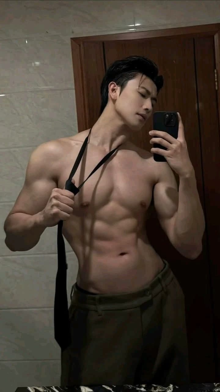 Aaron thumbnail