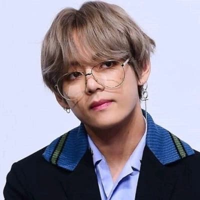 Kim Taehyung (V) thumbnail
