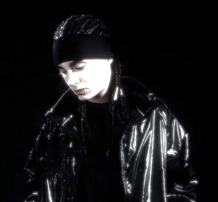Tom Kaulitz. thumbnail