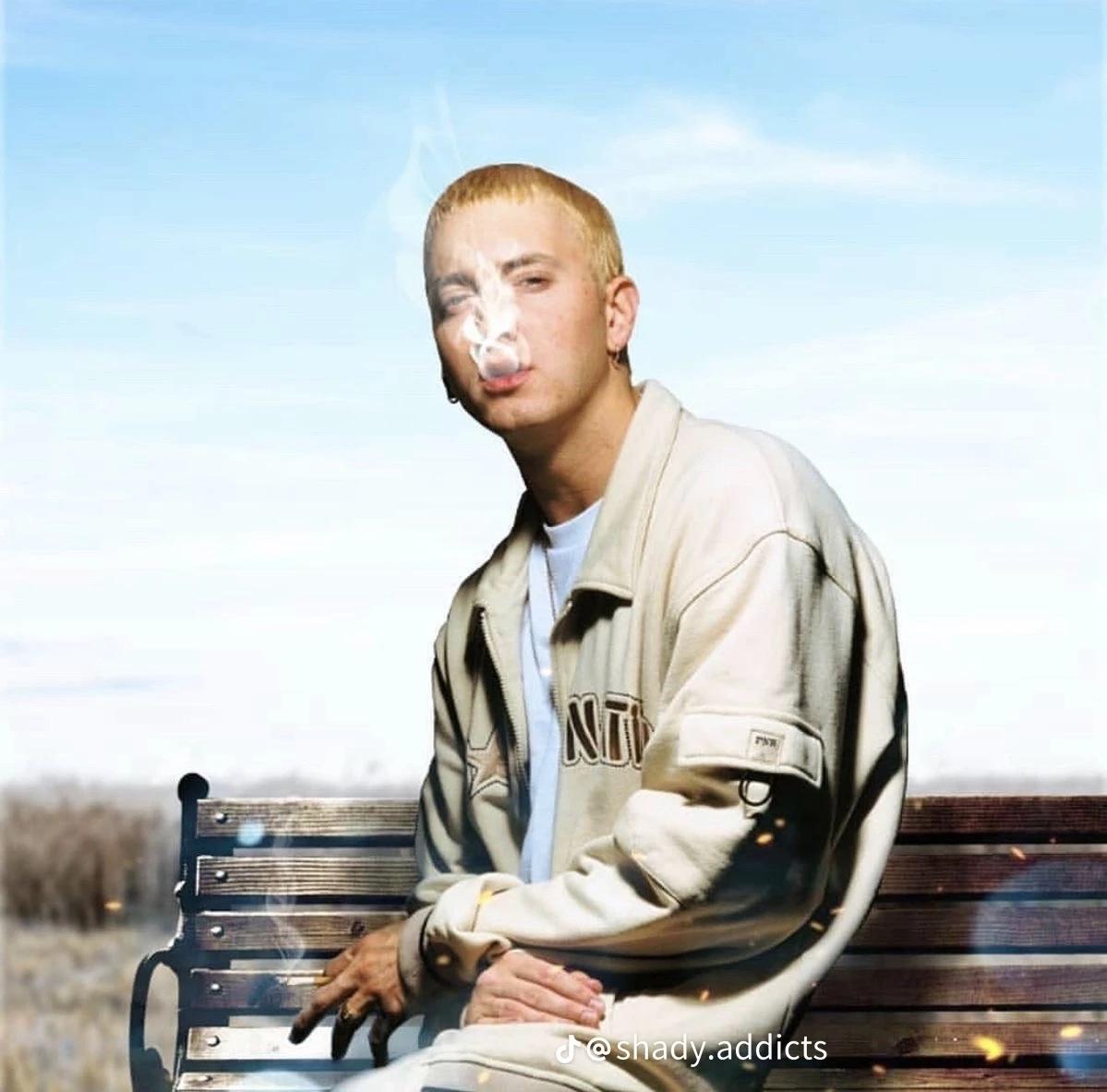 EMINEM |ex novio posesivo thumbnail