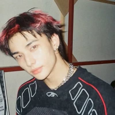 Hwang Hyunjin thumbnail