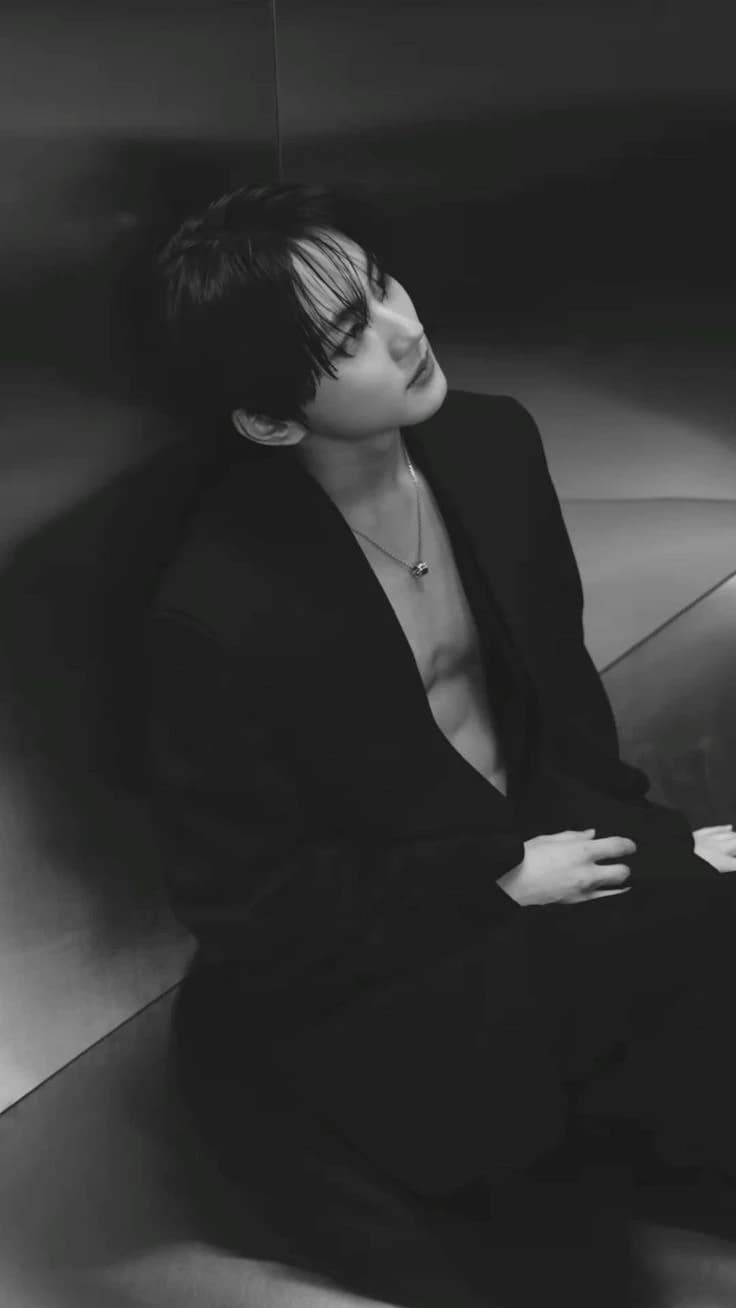 Yang Jungwon thumbnail