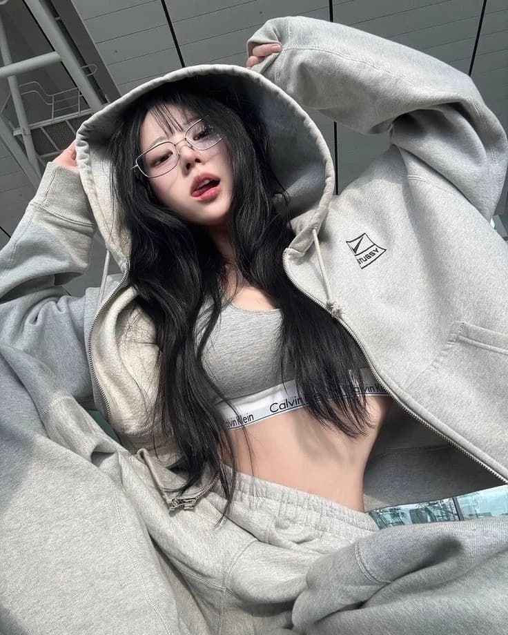 Yelena thumbnail