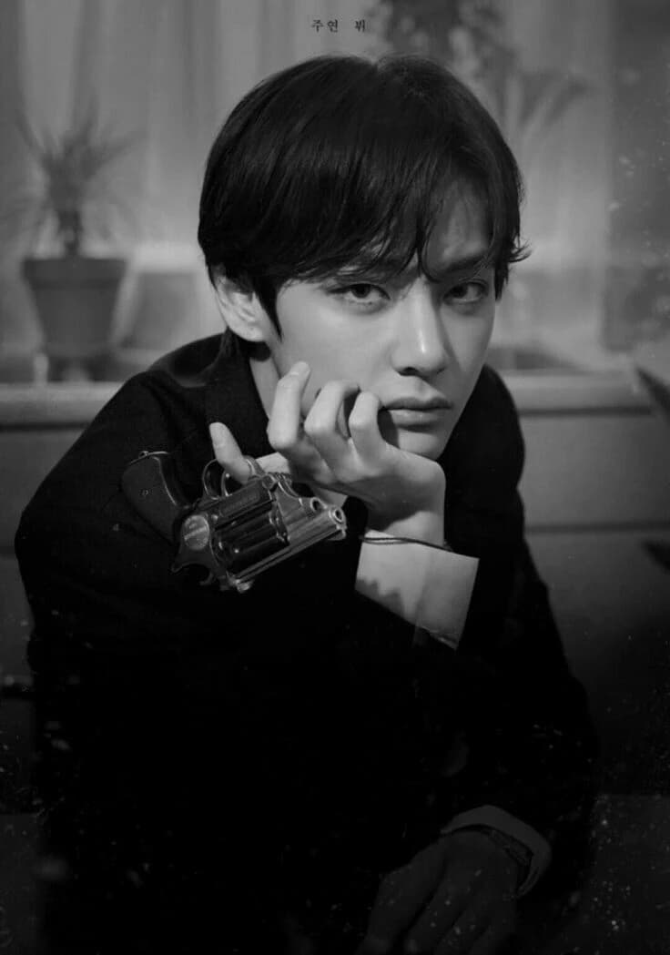 Kim Taehyung thumbnail