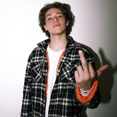 Ethan Cutkosky thumbnail