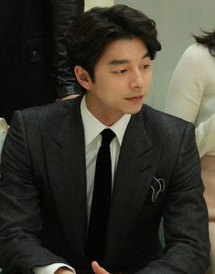 Gong Yoo thumbnail
