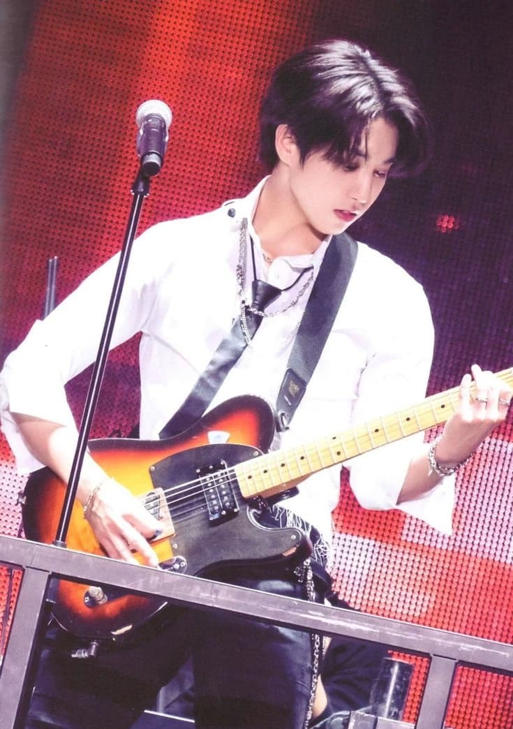 Lee Minho-BL ~ 💗💚 thumbnail