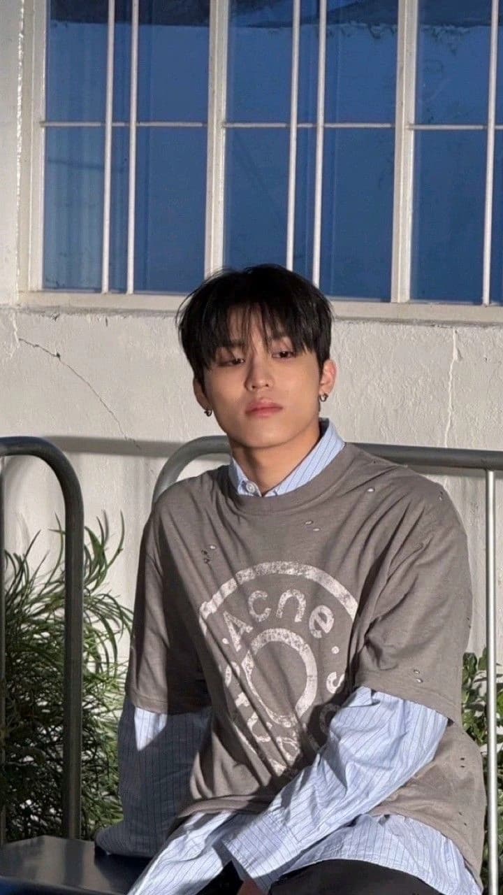 Park Jeongwoo thumbnail