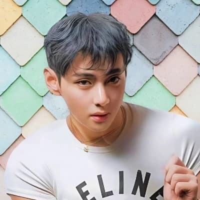 Kim Taehyung thumbnail