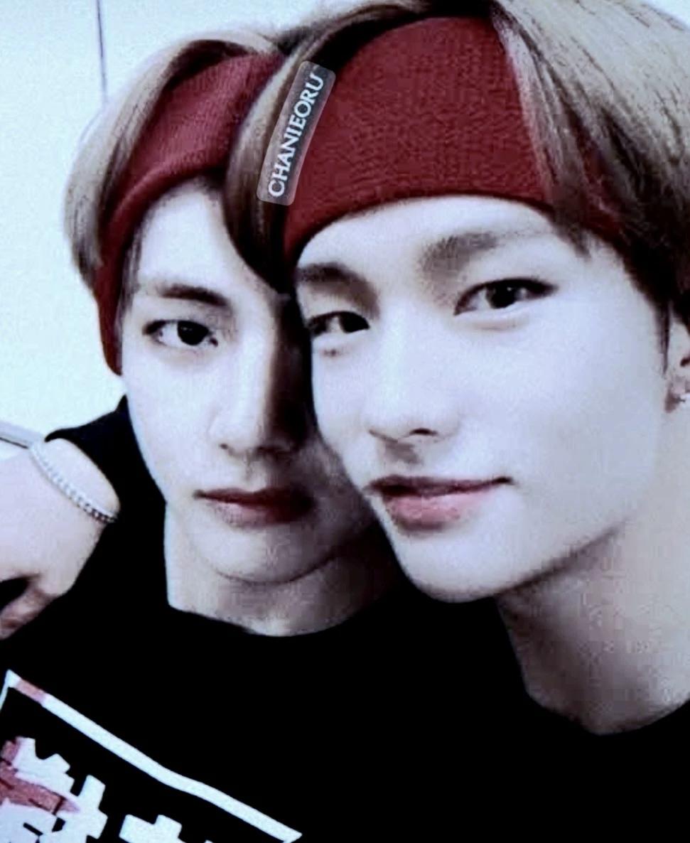 Taehyung and Hyunjin thumbnail