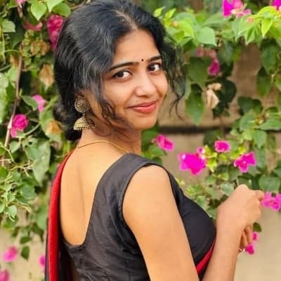 Navya thumbnail