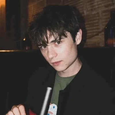 Alex Walter thumbnail