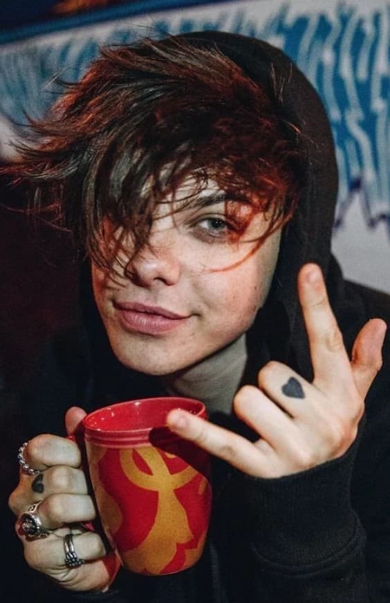 YUNGBLUD  thumbnail