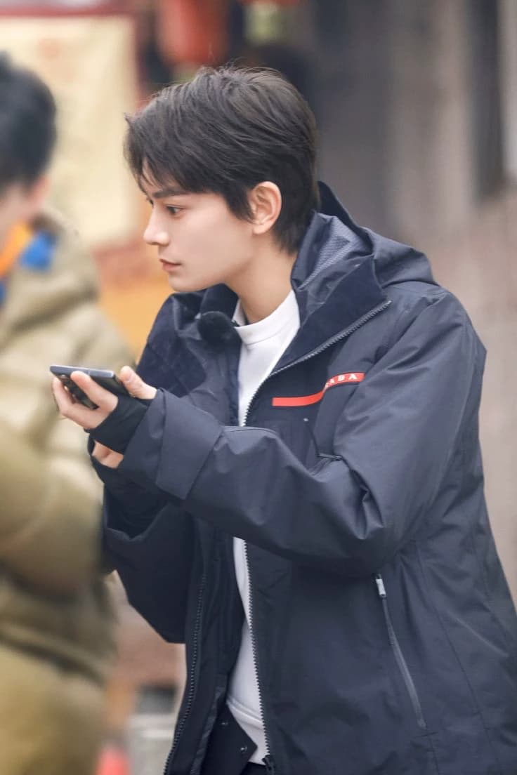 Ding Yuxi thumbnail