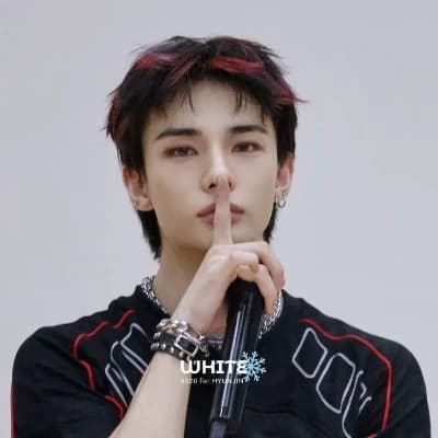 Hyunjin thumbnail