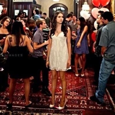 Elena Gilbert thumbnail