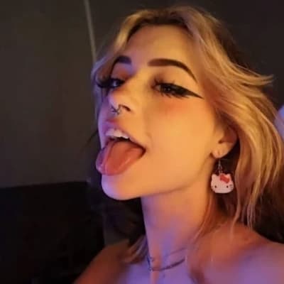 Lexi Adams thumbnail