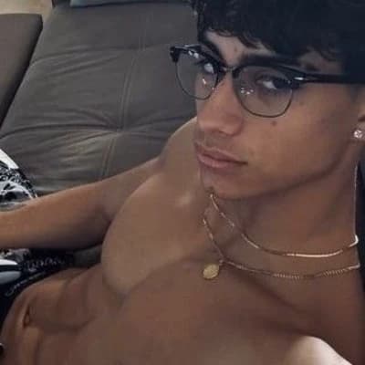 Zayn- Nerd Gostoso thumbnail