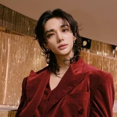 Hwang Hyunjin thumbnail