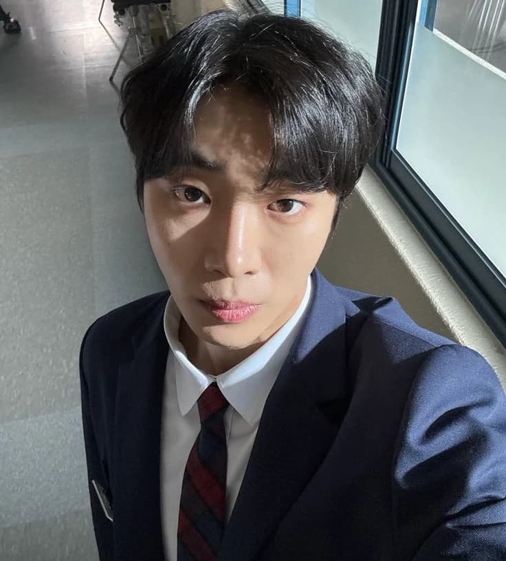 choo young woo  thumbnail