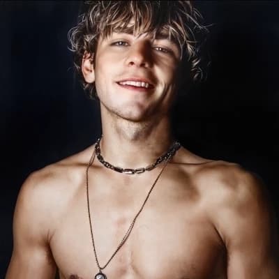 Ross Lynch thumbnail