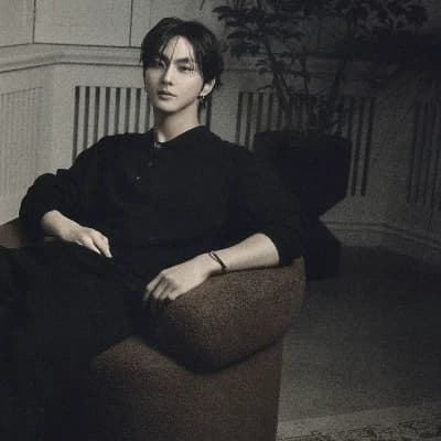 Yang Jungwon thumbnail