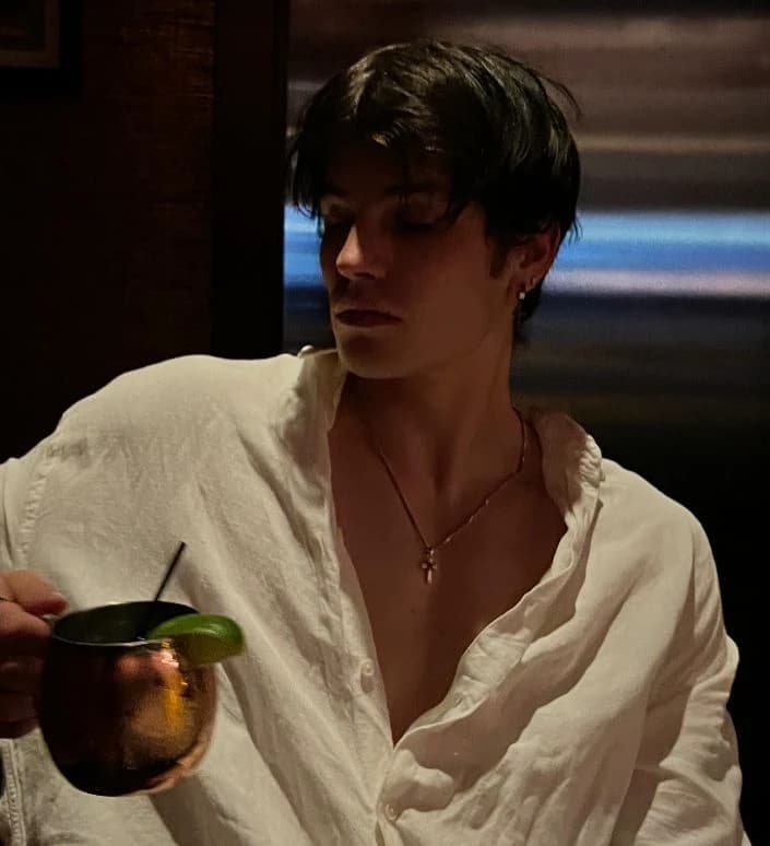 Tom thumbnail