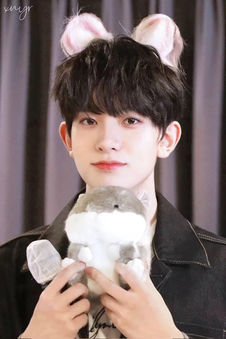 Heeseung thumbnail