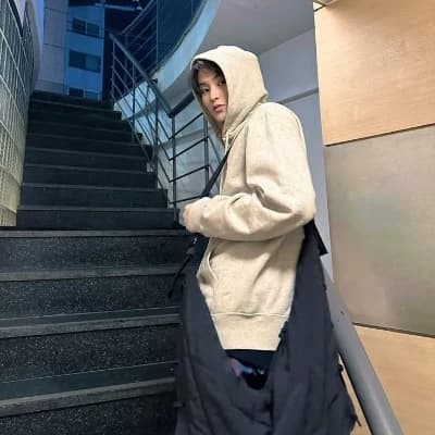 Mark Lee thumbnail