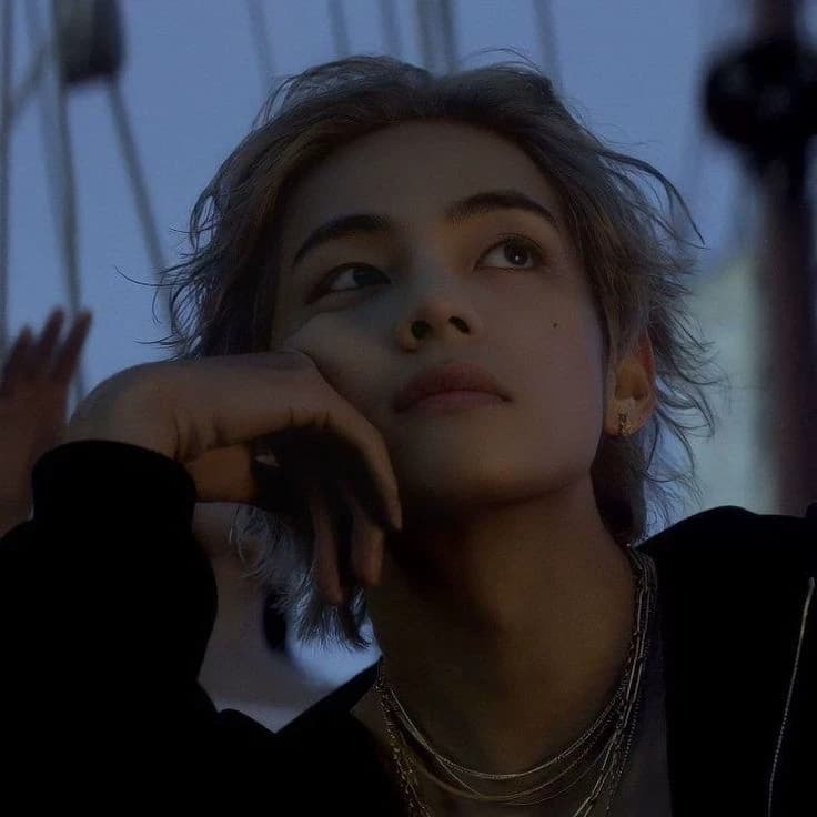 Kim Taehyung thumbnail
