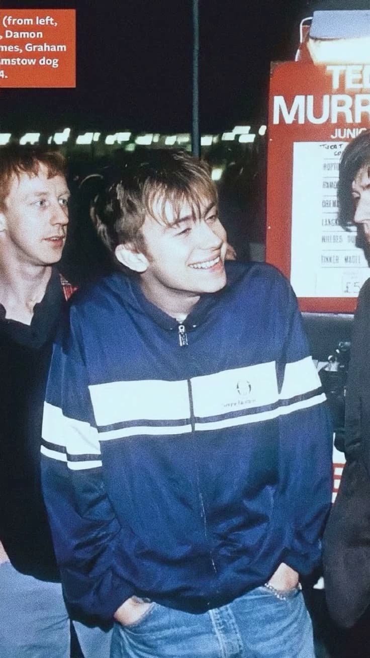 Damon Albarn thumbnail