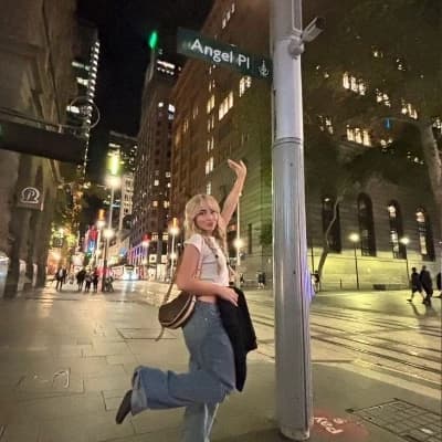 Sabrina Carpenter thumbnail