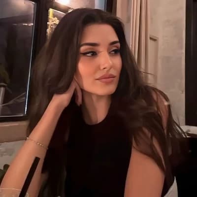 Hande Erçel thumbnail