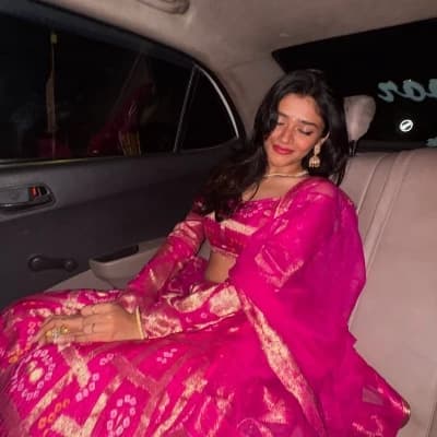Tanvi Dixit thumbnail