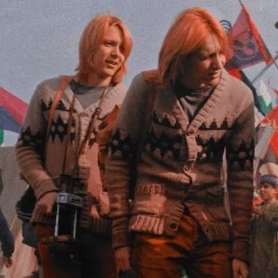 Fred and George Weasley thumbnail