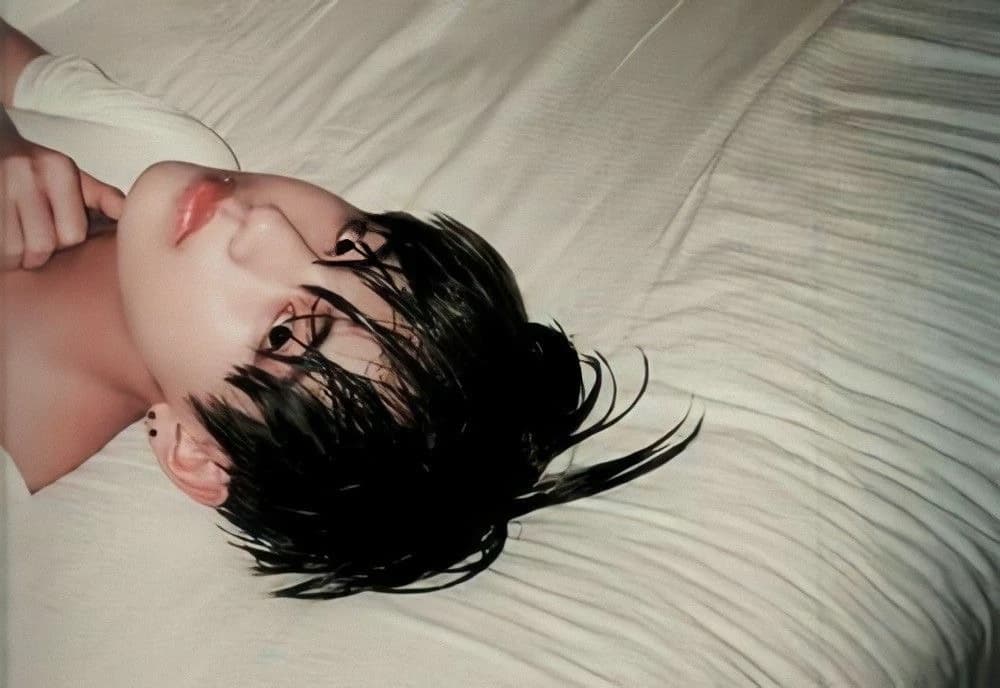 Kim Taehyung thumbnail
