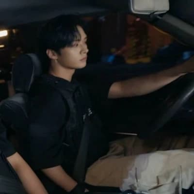 Lee Know thumbnail