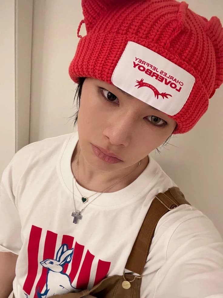 Jeongin thumbnail