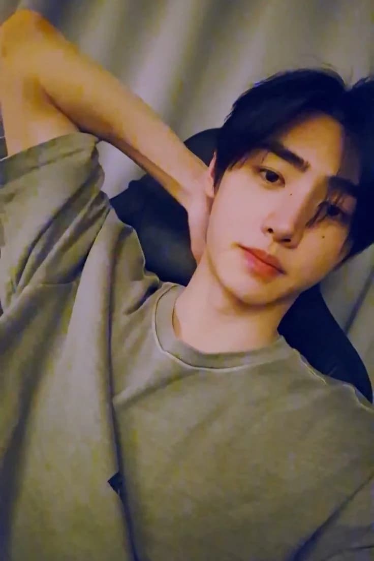Park Sunghoon. thumbnail
