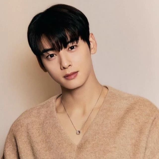 Cha Eun-woo thumbnail