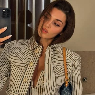 Hande Erçel thumbnail