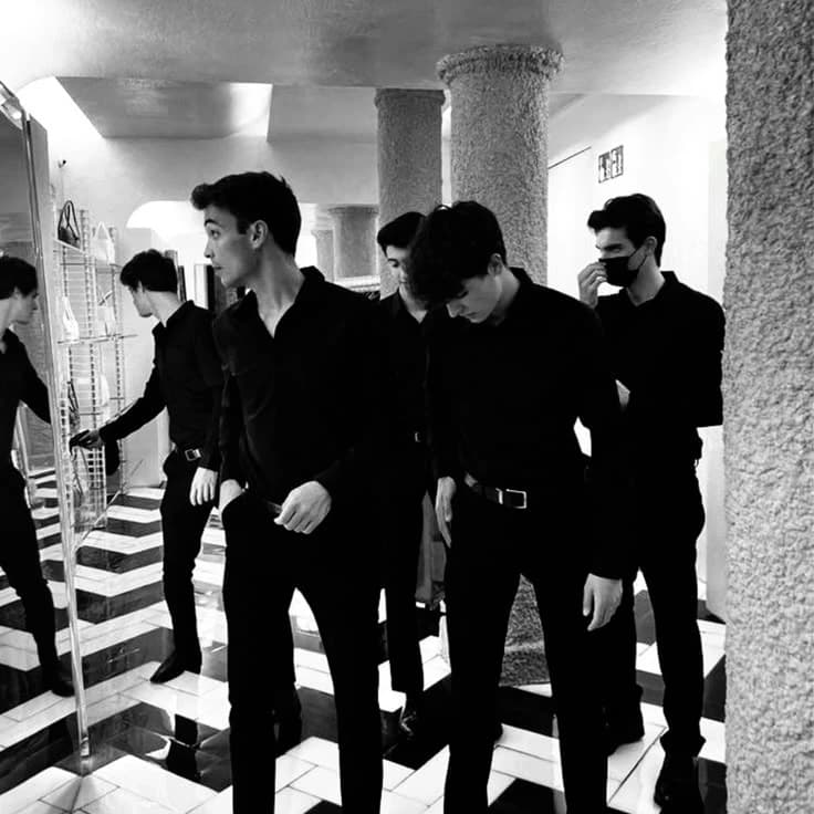 Your five husbands thumbnail